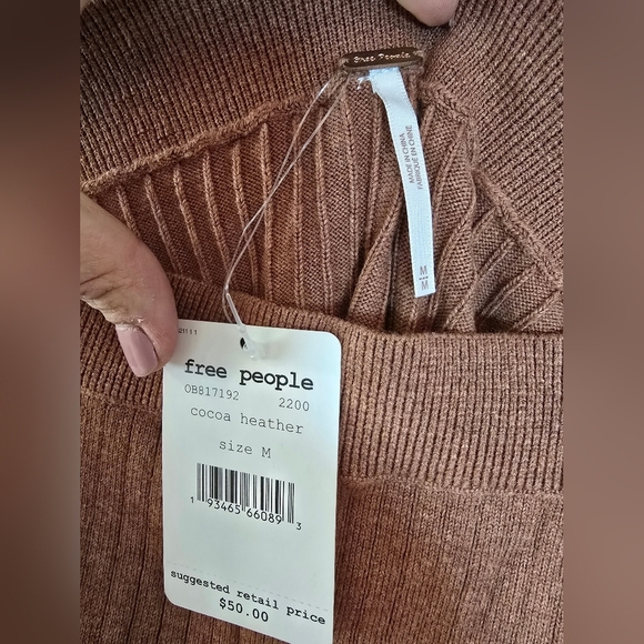 FREE PEOPLE Women’s Skyline Midi Skirt  Ribbed Front Split Cocoa Heather M - Picture 3 of 5